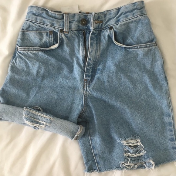 SOLD The ragged priest shorts - Picture 3 of 4